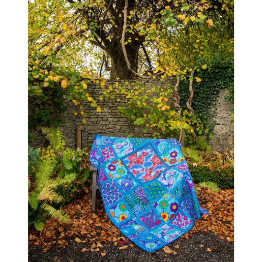 PRE-ORDER Deep Seas Square Quilt – Fabric Pack - 66 1/2" x 77 1/2" - Kaffe Fassett Collective - Quilts at an English Manor House
