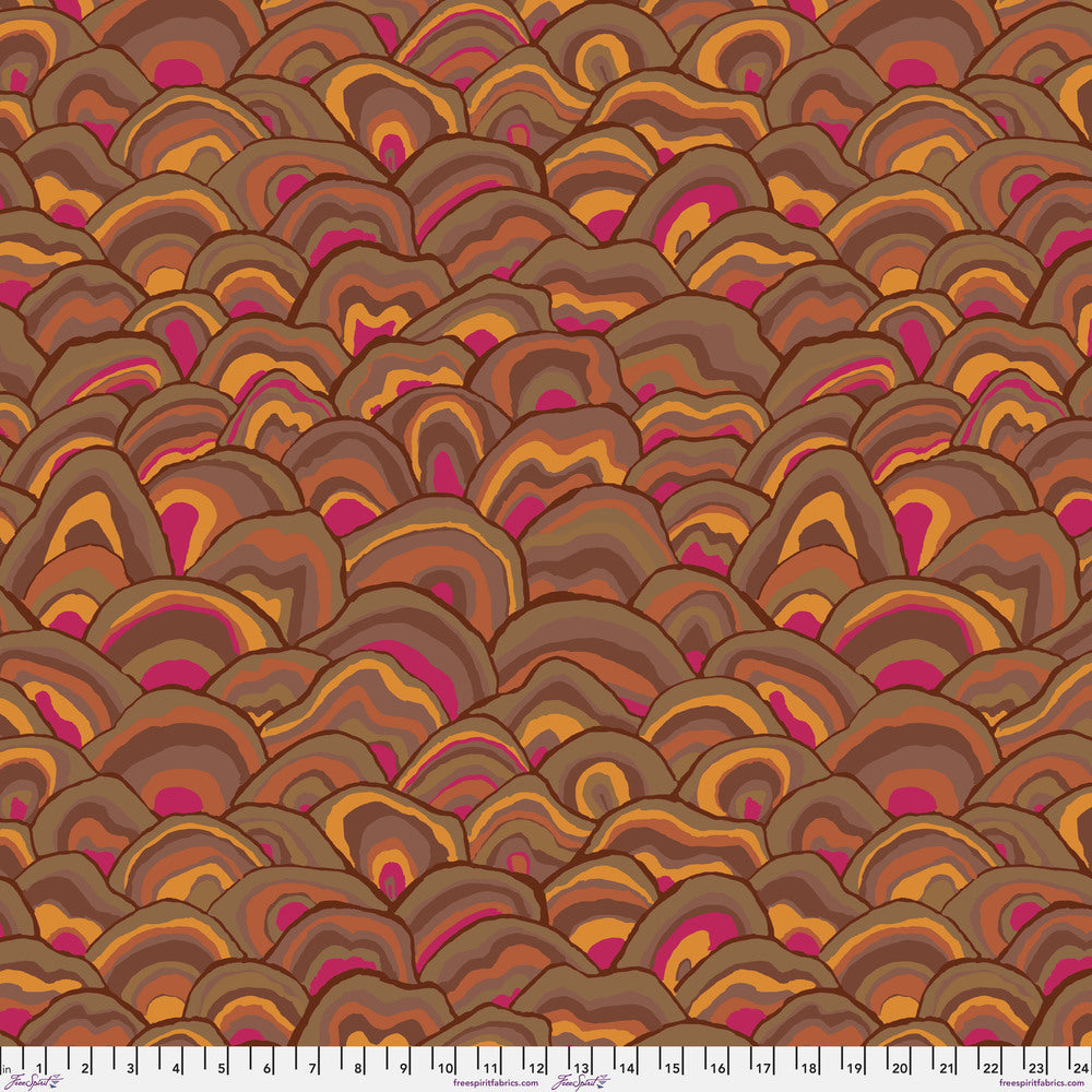 WOBBLE Brown PWBM092 Brandon Mably Kaffe Fassett Collective AUGUST 2024