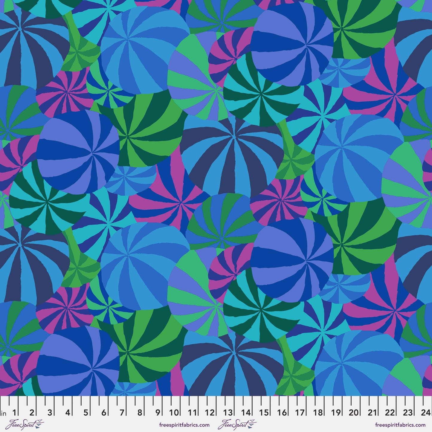 BEACH BALLS BLUE PWGP037 Kaffe Fassett