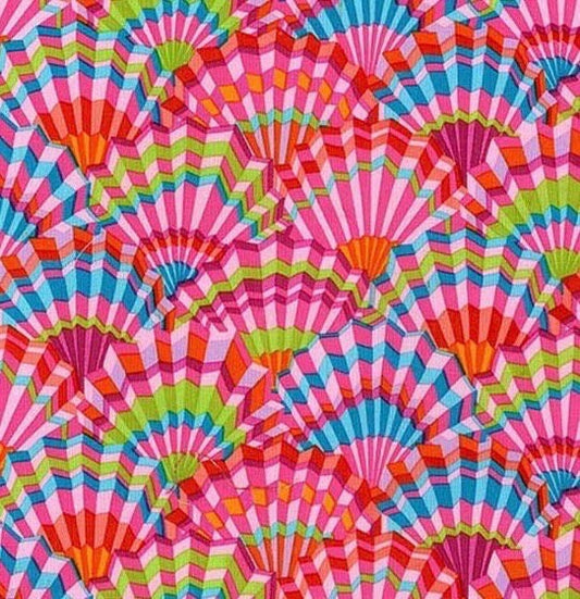 PAPER FANS PINK PWGP143 Kaffe Fassett