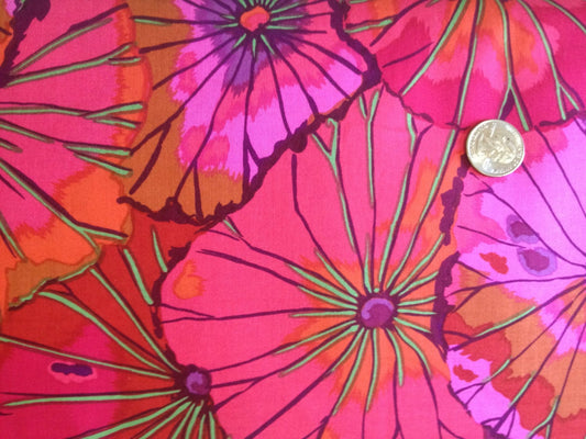 LOTUS LEAF WINE Red PWGP29 Kaffe Fassett