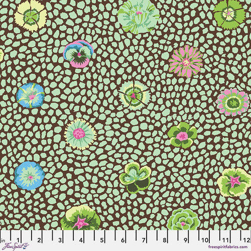 GUINEA FLOWER GREEN PWGP59  Kaffe Fassett