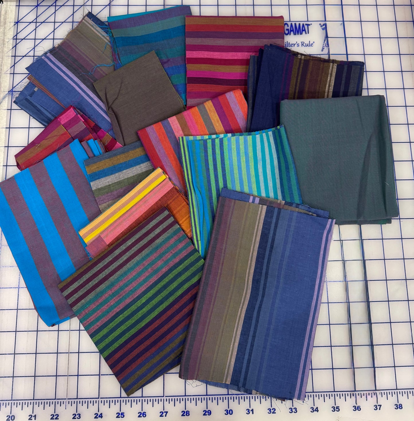 Kaffe Fassett Collective Wovens Scrap Bag (K) – 4 Yards of Fabric Magic!