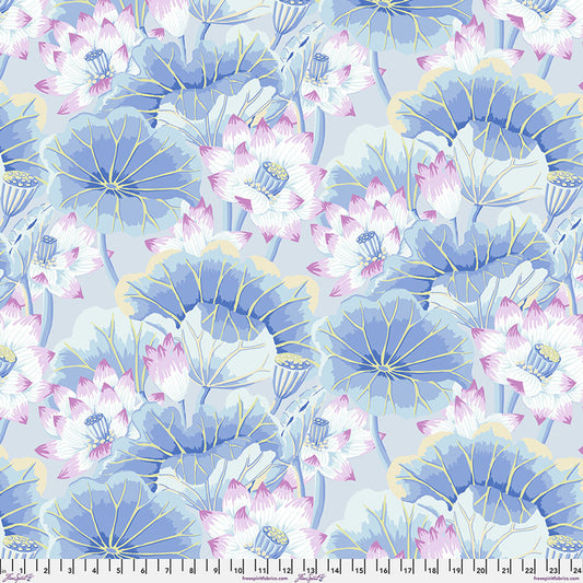 LAKE BLOSSOM Sky PWGP093 Kaffe Fassett Collective