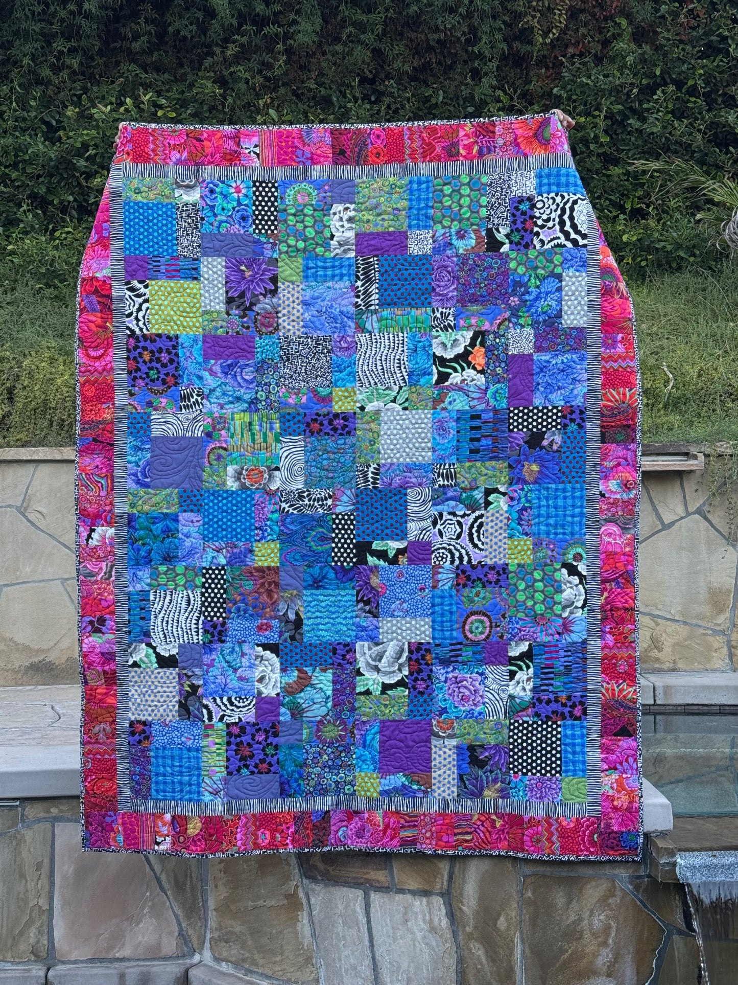 INVISIBLE BLOCK QUILT KIT 65.5"x 83" - Kaffe Fassett Collective fabrics