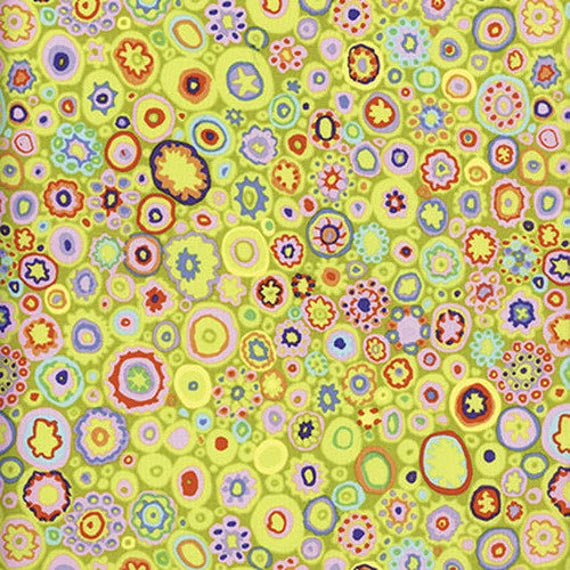 PAPERWEIGHT LIME Green GP20 Kaffe Fassett