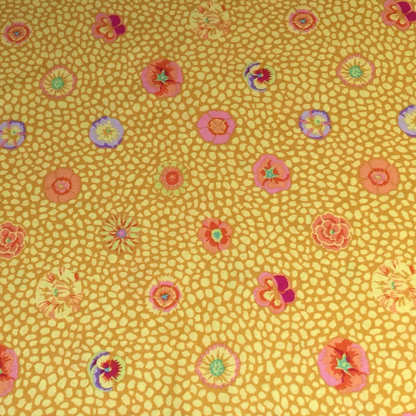 GUINEA FLOWER GOLD Yellow PWGP59   Kaffe Fassett