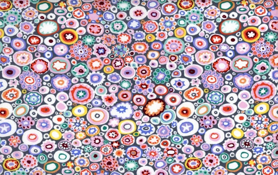 PAPERWEIGHT PASTEL GP20 Kaffe Fassett