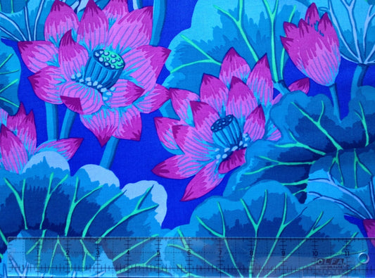 LAKE BLOSSOMS BLUE PWGP093 Kaffe Fassett